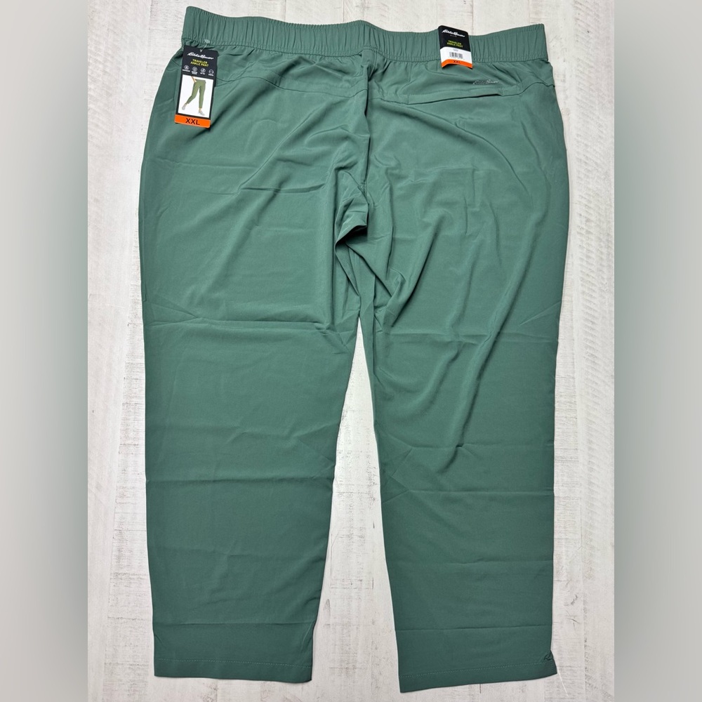 Eddie Bauer Women's Green Pull-On Straight-Leg Pants - Picture 2 of 11